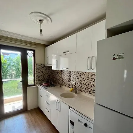 Apartment Comfortable With A Balcony 9 *