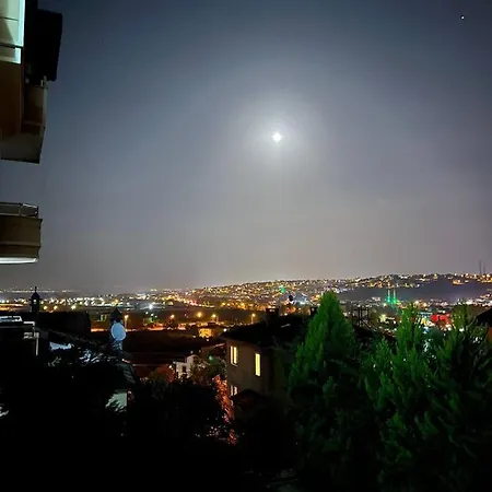 Comfortable With A Balcony 9 *